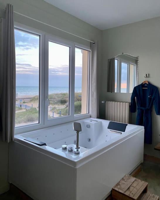Spa Privatif Face Mer Riva Romantic & Spa Ouistreham Ngoại thất bức ảnh