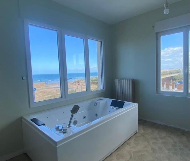 Spa Privatif Face Mer Riva Romantic & Spa Ouistreham Ngoại thất bức ảnh